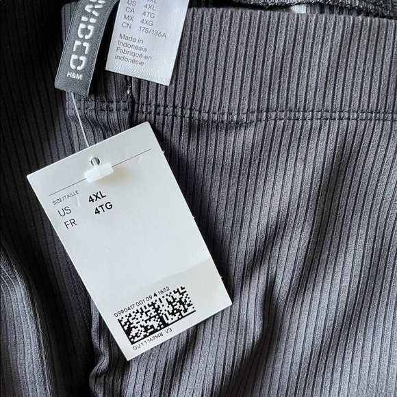 H&M Ribbed Flare legging Black 4XL NWT - Picture 5 of 11